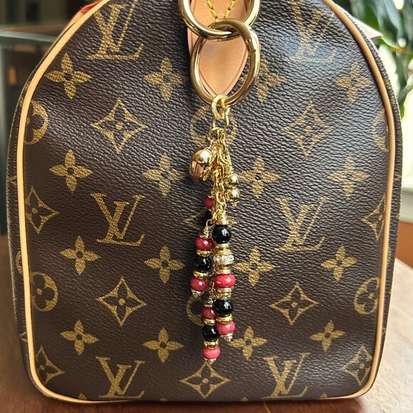 Beaded Bag Charm Red Black Gold Tone - Picture 7 of 10